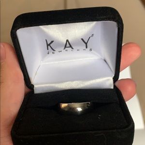 10k White Gold Wedding Band